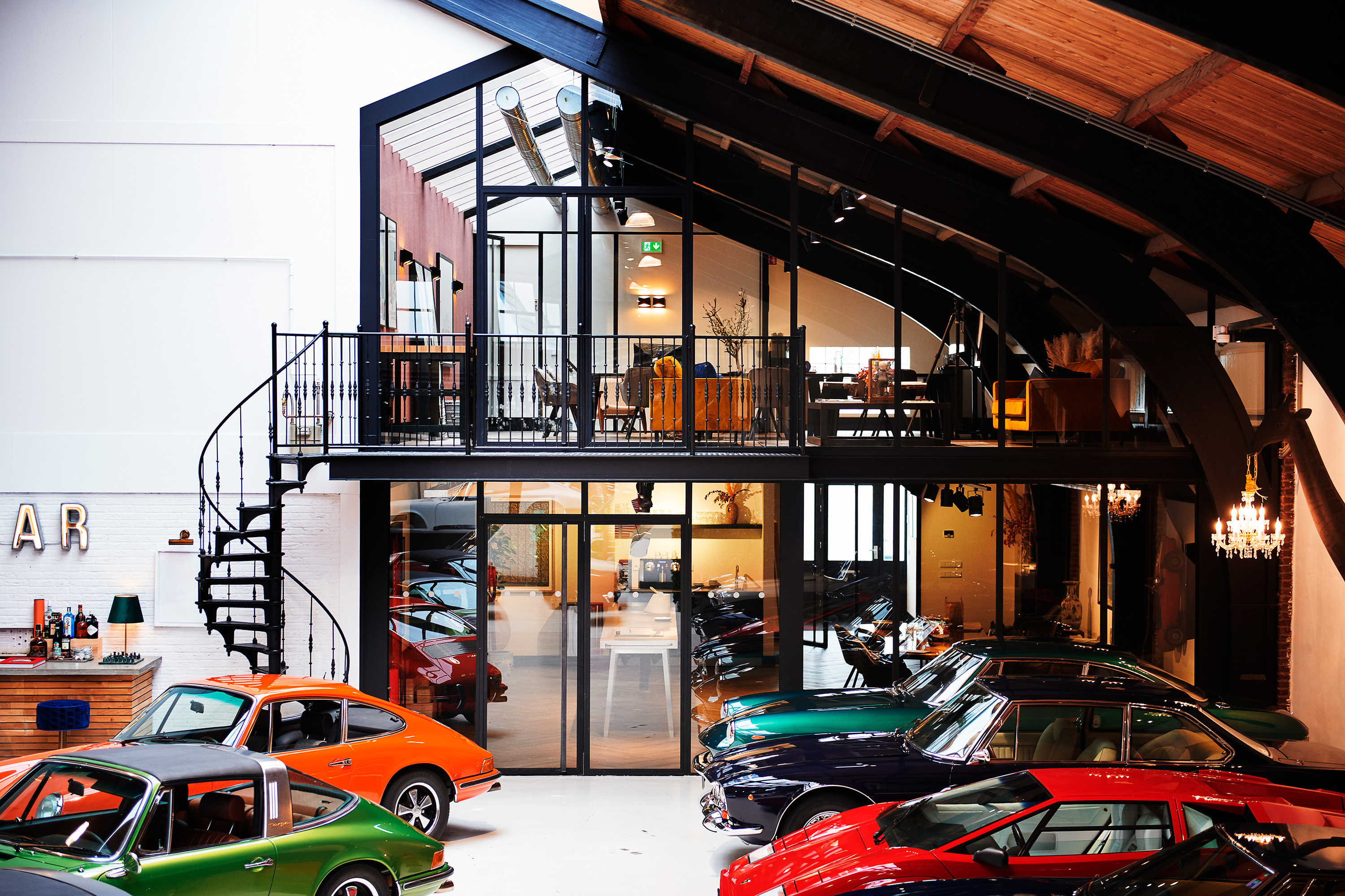 Differs interior detail