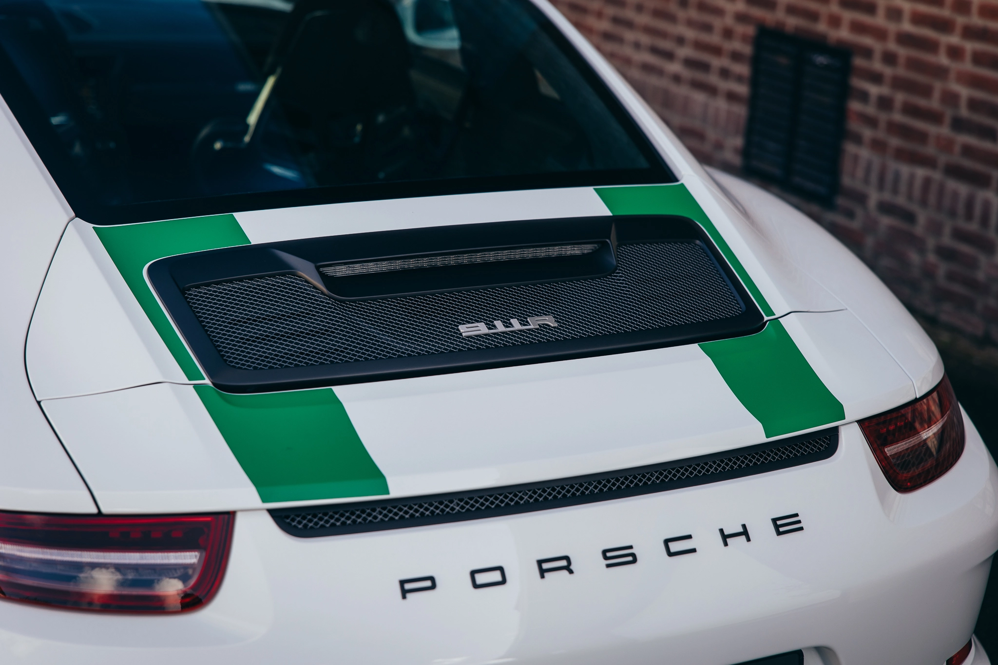 Porsche 911 R - View 2