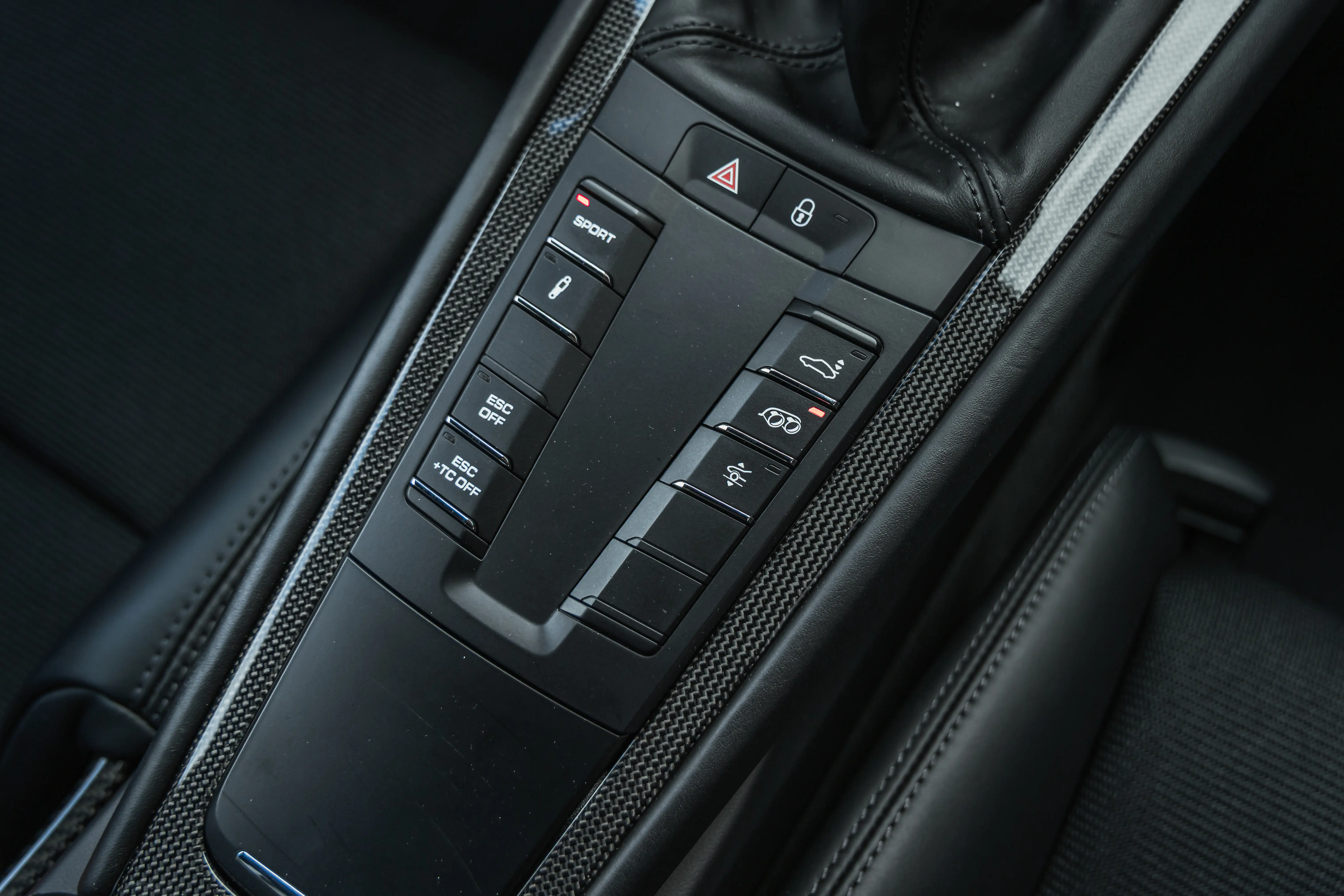 Porsche 991.2 GT3 Touring - View 6