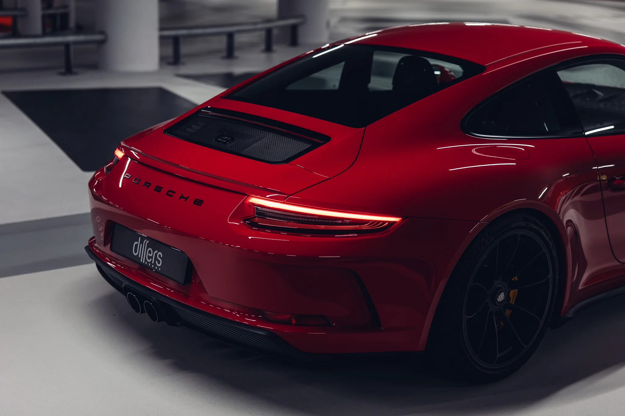 Porsche 991.2 GT3 Touring - Gallery 6